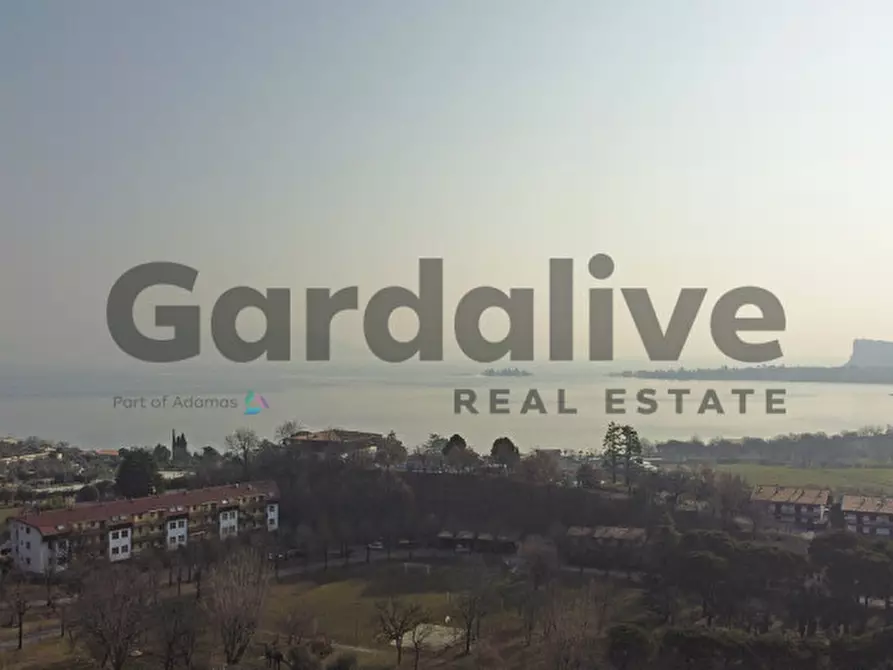 Immagine 30 di Appartamento in vendita  in Viale Catullo a Manerba Del Garda