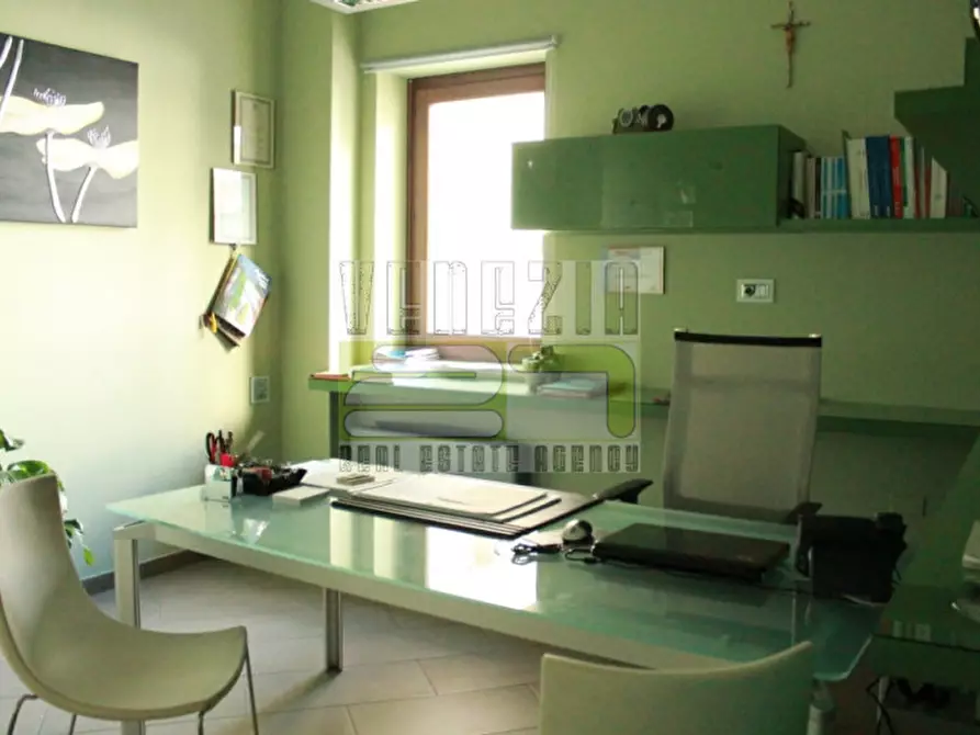 Immagine 1 di Ufficio in vendita  in via Galilei a Avola