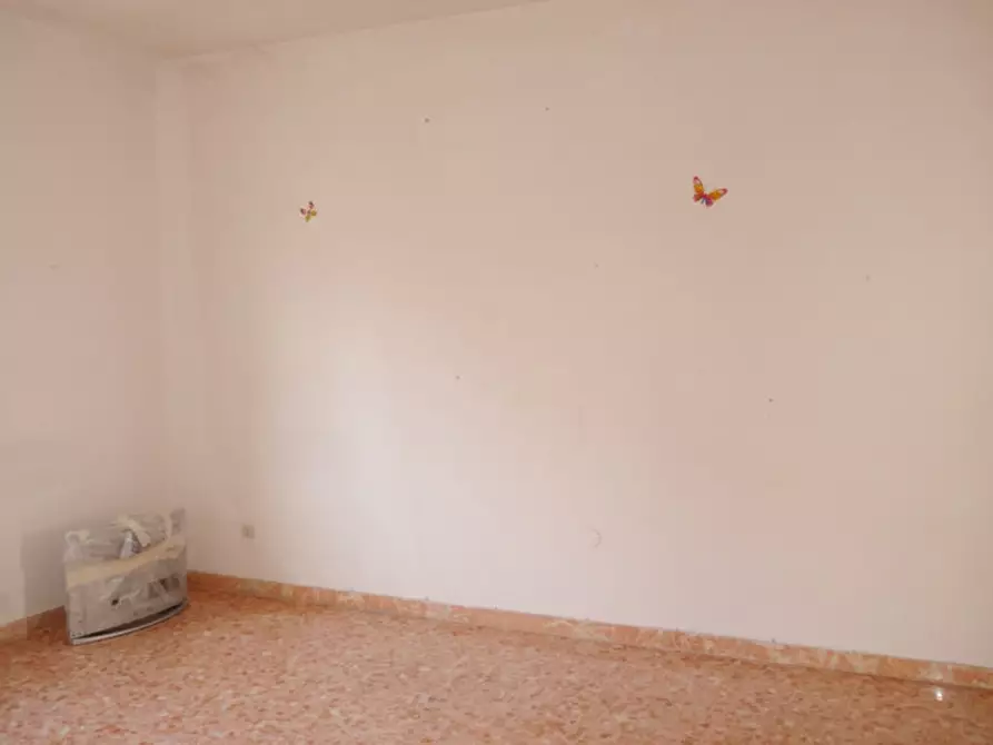 Immagine 10 di Appartamento in vendita  a Sassoferrato