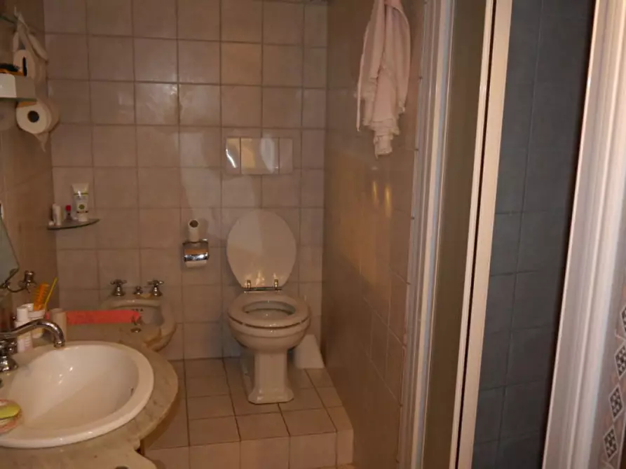 Immagine 9 di Appartamento in vendita  a Sassoferrato