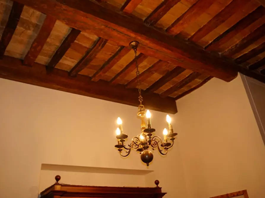 Immagine 11 di Appartamento in vendita  a Sassoferrato