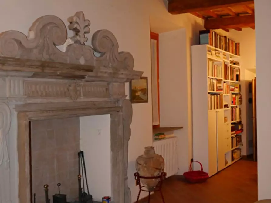 Immagine 28 di Appartamento in vendita  a Sassoferrato