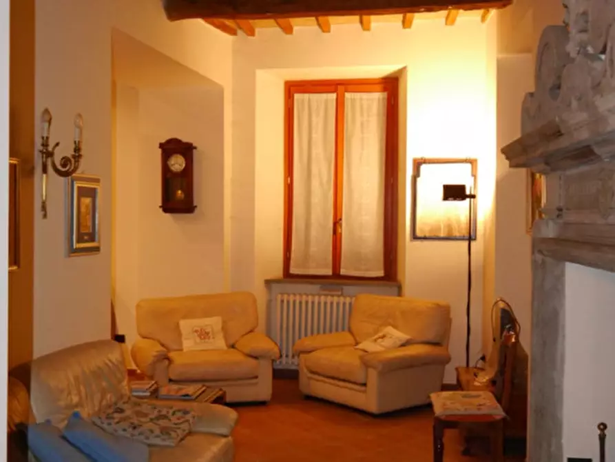 Immagine 31 di Appartamento in vendita  a Sassoferrato