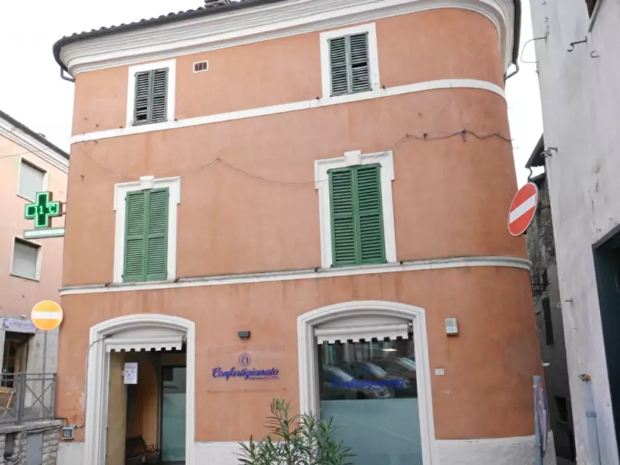 Immagine 32 di Appartamento in vendita  a Sassoferrato