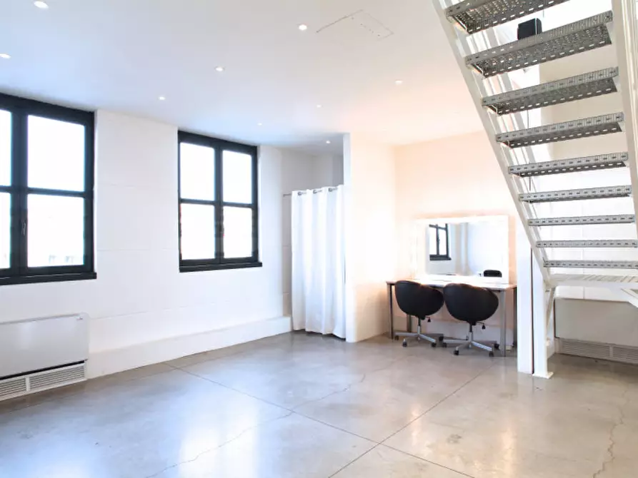 Immagine 3 di Ufficio in affitto  in VIA SESTESE a Firenze