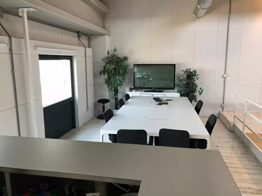 Immagine 7 di Ufficio in affitto  in VIA SESTESE a Firenze