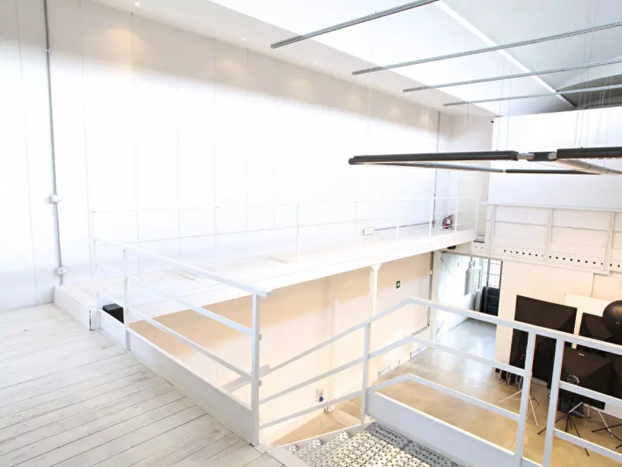 Immagine 13 di Ufficio in affitto  in VIA SESTESE a Firenze