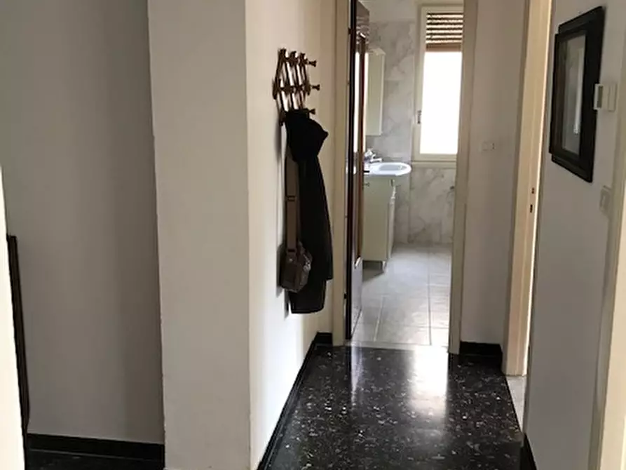 Immagine 9 di Appartamento in vendita  in salita sant'agostino a Rapallo