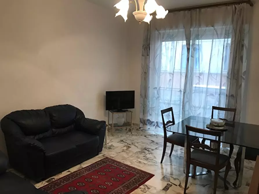 Immagine 1 di Appartamento in vendita  in via marco polo a Rapallo
