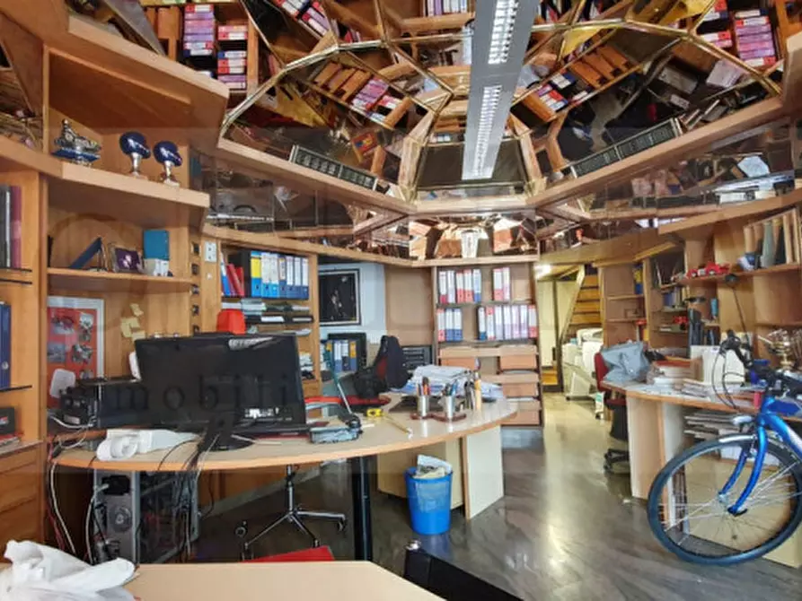 Immagine 1 di Ufficio in affitto  in via San Quirino a Bolzano