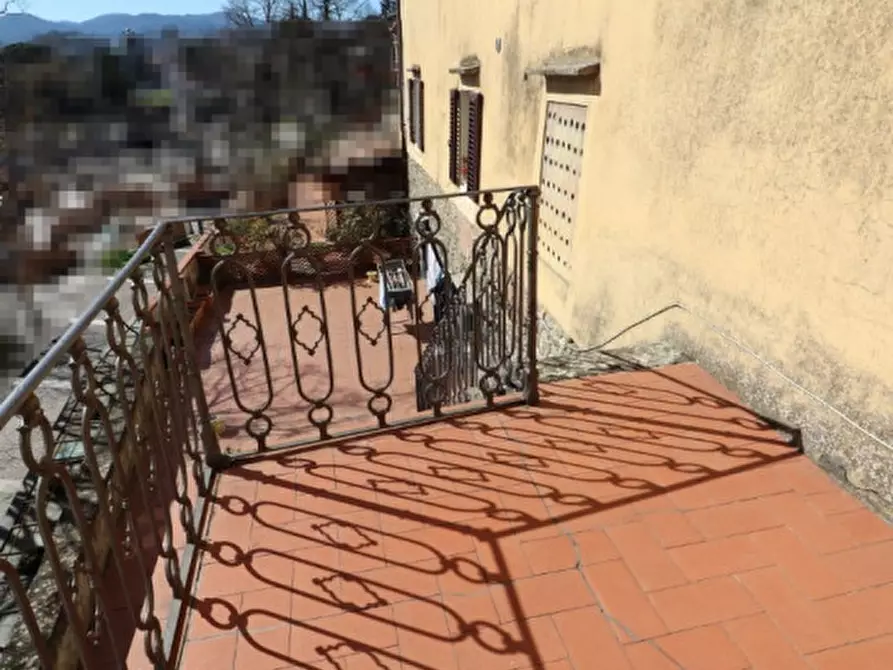 Immagine 12 di Appartamento in vendita  in via trento a Montevarchi