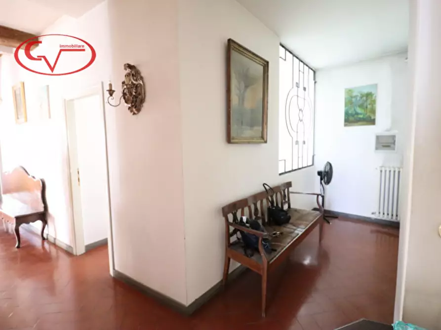 Immagine 31 di Appartamento in vendita  in via trento a Montevarchi