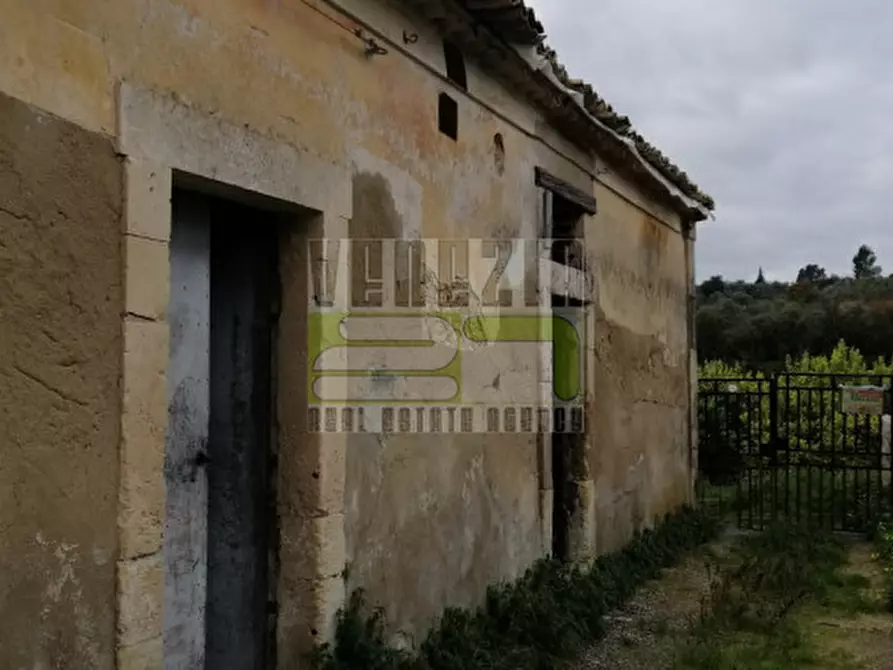 Immagine 1 di Rustico / casale in vendita  in via Salvo d'Acquisto a Noto