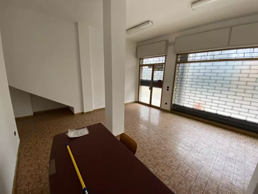 Immagine 2 di Ufficio in vendita  a Stra