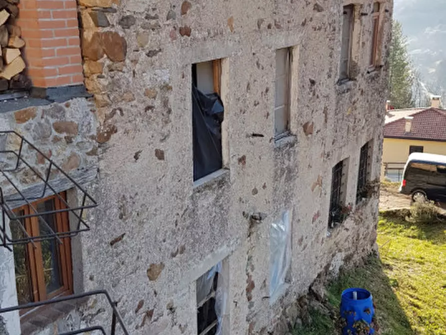 Immagine 8 di Casa indipendente in vendita  in Contrada Sberar a Recoaro Terme