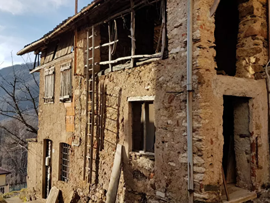 Immagine 12 di Casa indipendente in vendita  in Contrada Sberar a Recoaro Terme