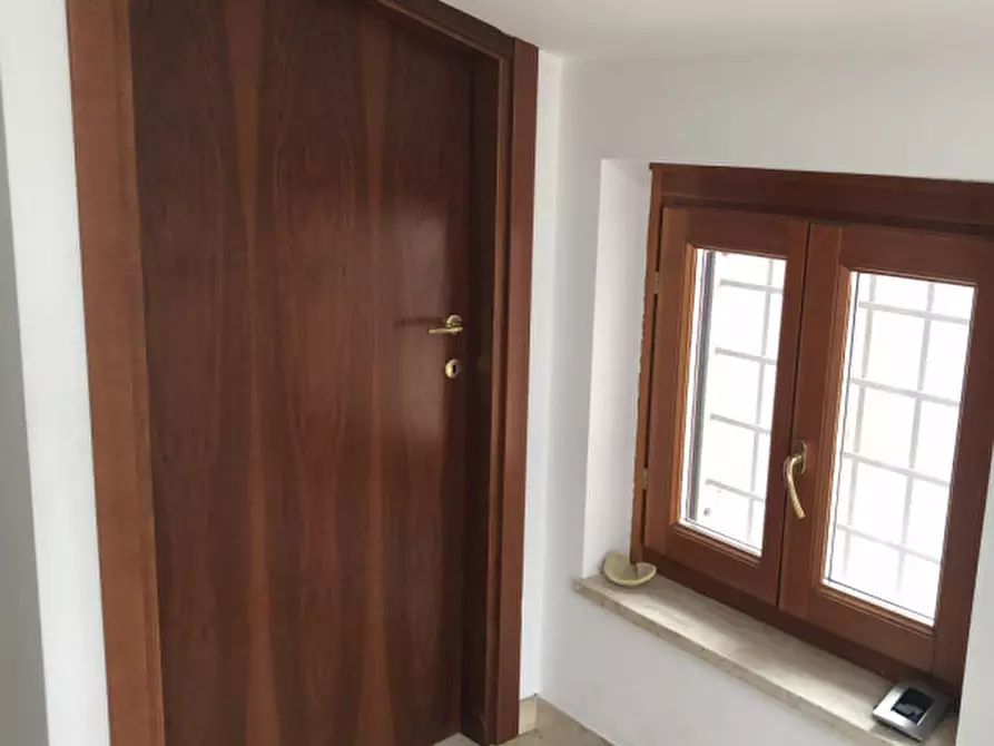 Immagine 10 di Loft/Open space in vendita  in Via leonardo bistolfi a Roma