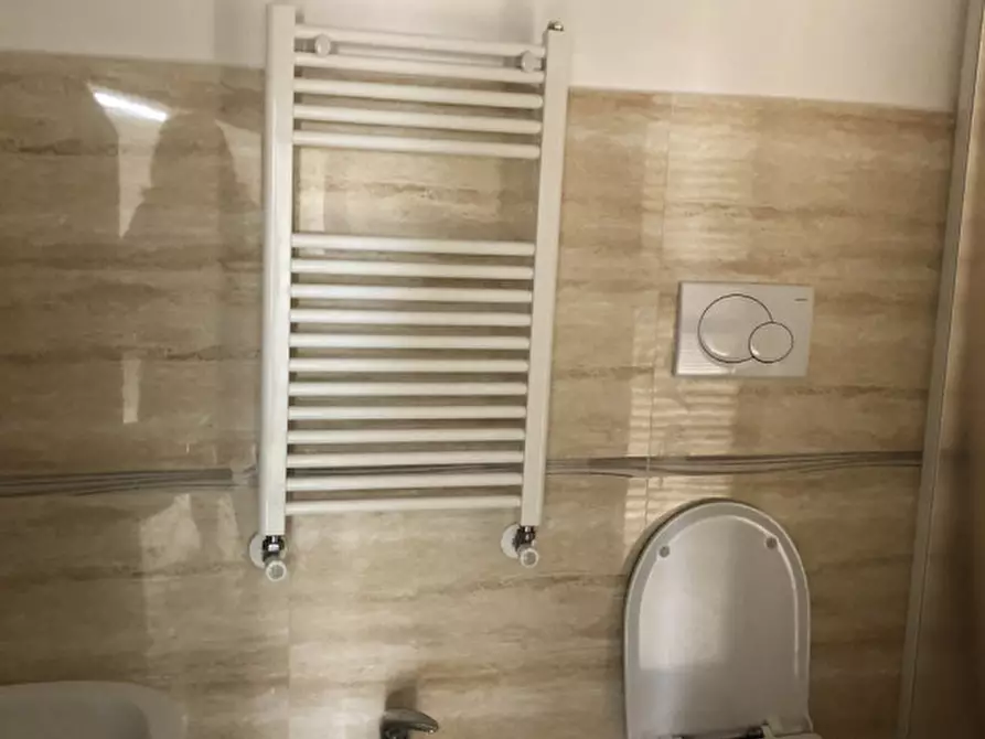 Immagine 12 di Loft/Open space in vendita  in Via leonardo bistolfi a Roma