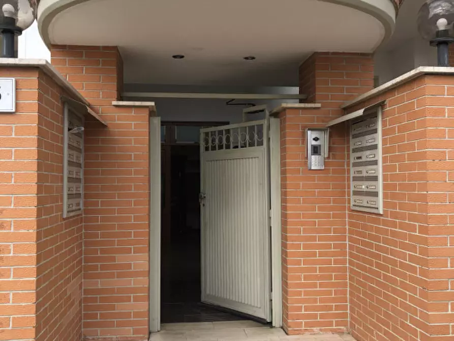 Immagine 14 di Loft/Open space in vendita  in Via leonardo bistolfi a Roma