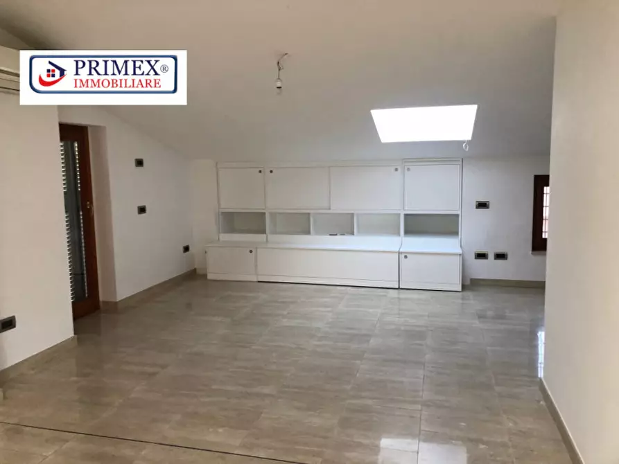 Immagine 22 di Loft/Open space in vendita  in Via leonardo bistolfi a Roma