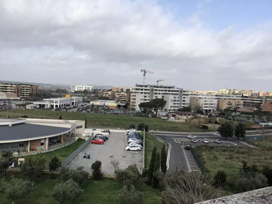 Immagine 35 di Loft/Open space in vendita  in Via leonardo bistolfi a Roma