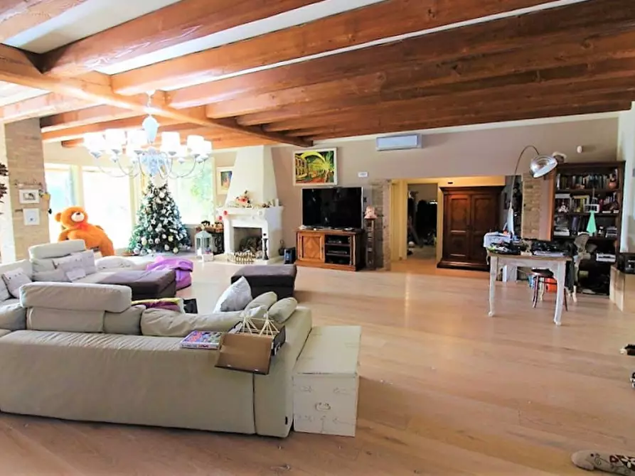 Immagine 4 di Villa in vendita  in via Pelosa a Veggiano