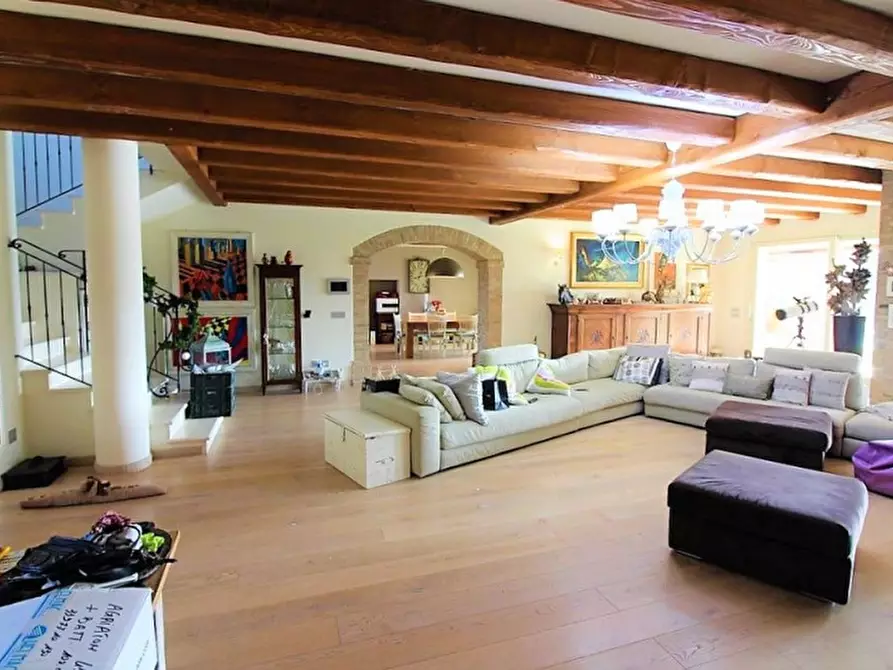 Immagine 6 di Villa in vendita  in via Pelosa a Veggiano