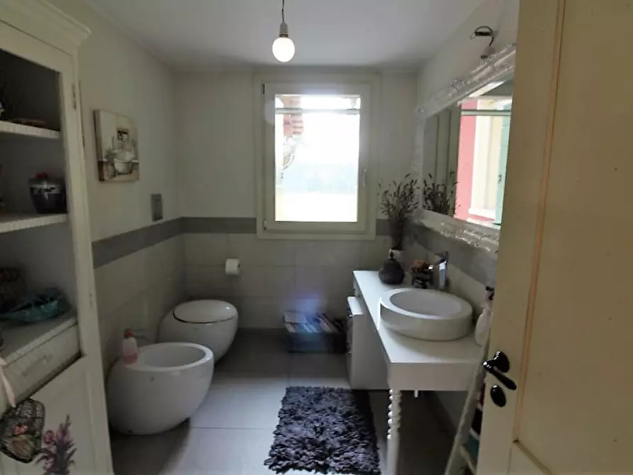 Immagine 16 di Villa in vendita  in via Pelosa a Veggiano