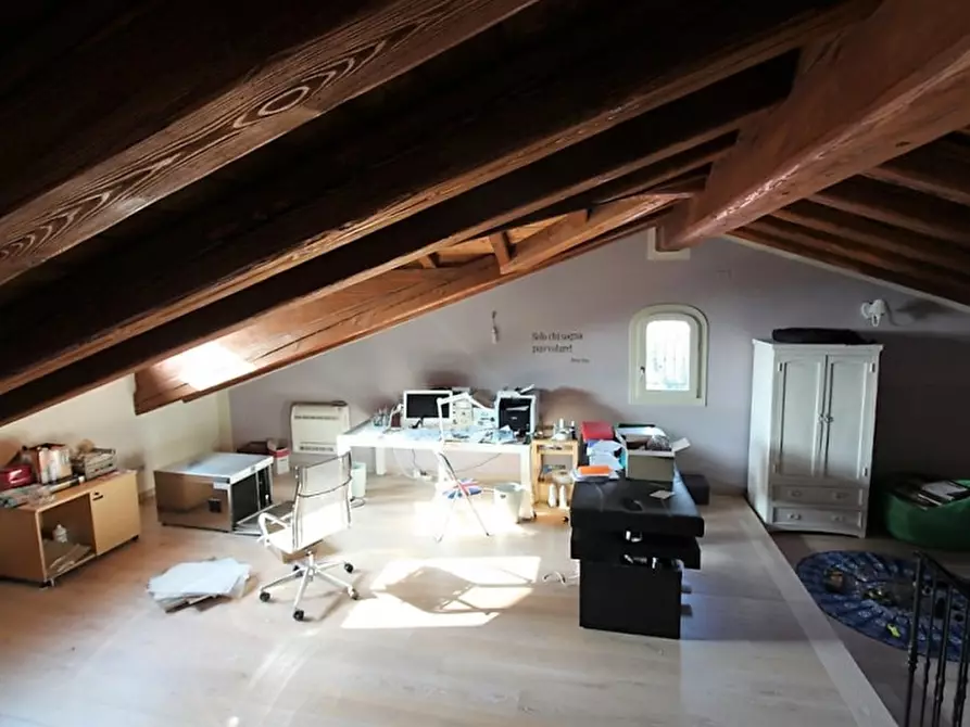 Immagine 35 di Villa in vendita  in via Pelosa a Veggiano