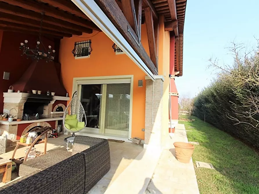 Immagine 46 di Villa in vendita  in via Pelosa a Veggiano
