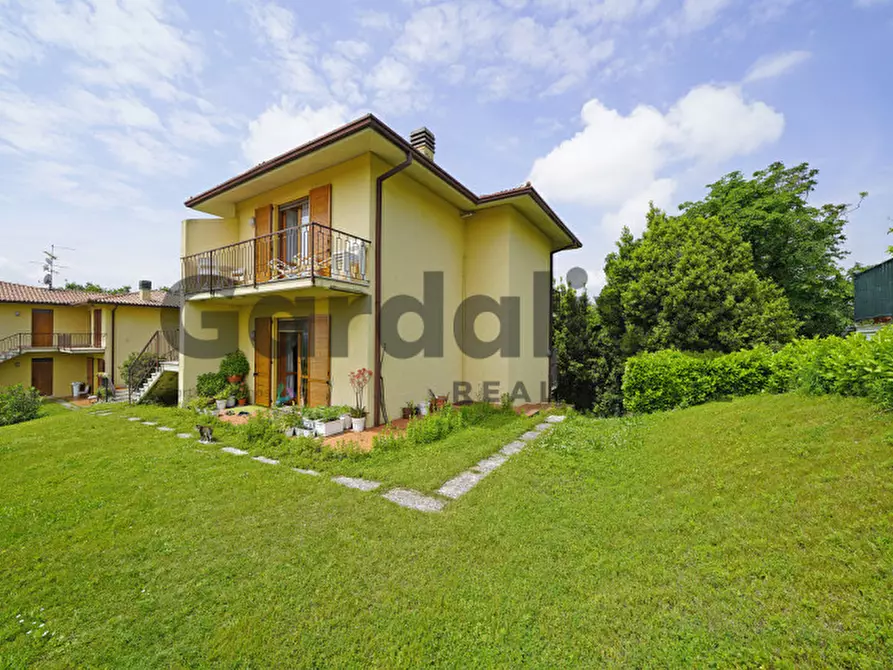 Immagine 12 di Appartamento in vendita  in Via Monte saltarino 10 a Soiano Del Lago