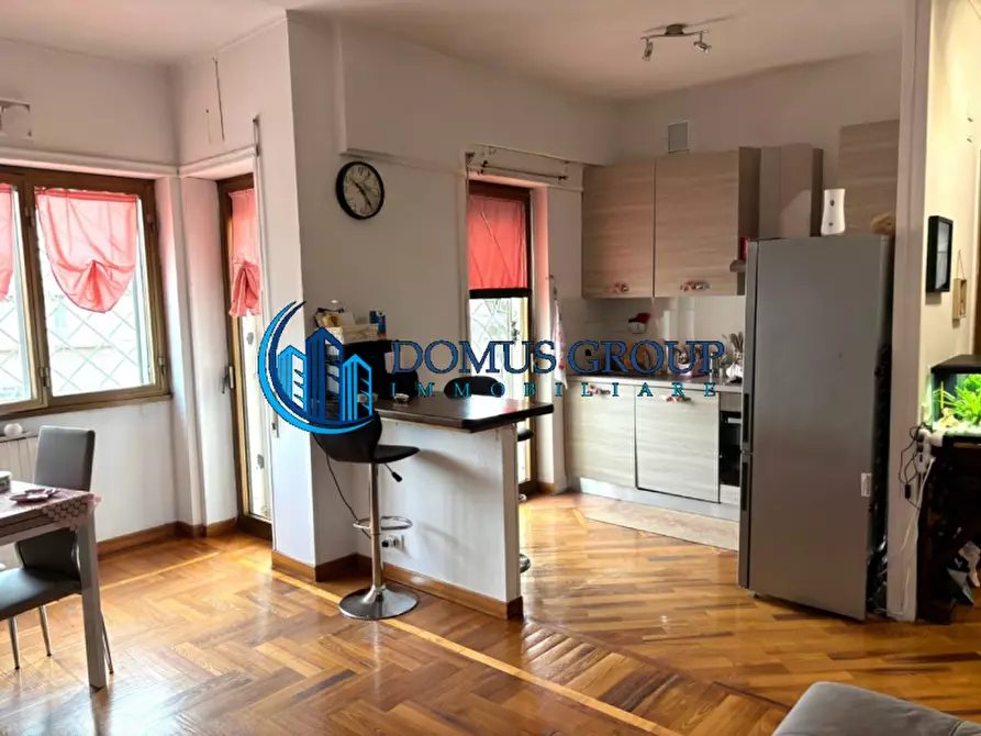 Immagine 4 di Appartamento in vendita  in via Antonio Magarotto a Roma