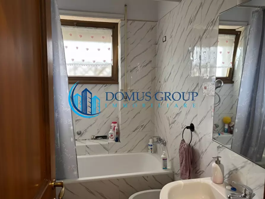 Immagine 12 di Appartamento in vendita  in via Antonio Magarotto a Roma