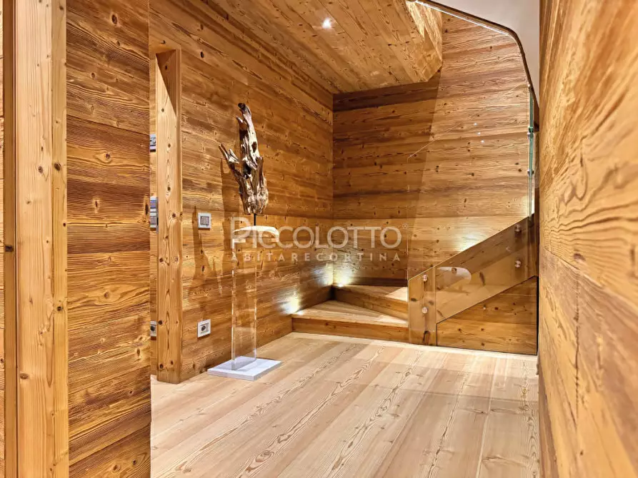 Immagine 9 di Appartamento in vendita  in località Majon a Cortina D'ampezzo
