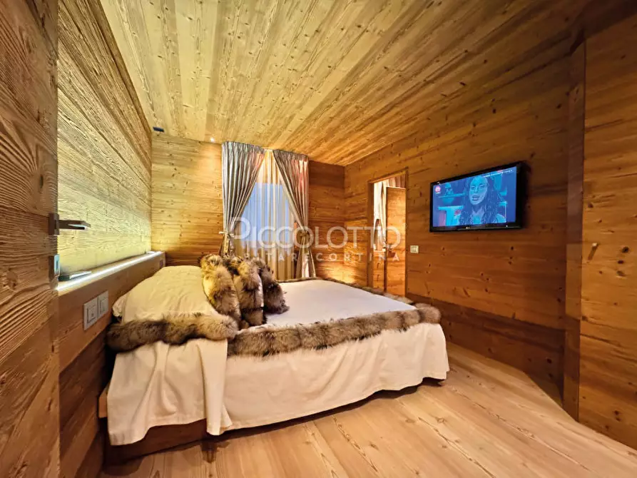 Immagine 12 di Appartamento in vendita  in località Majon a Cortina D'ampezzo