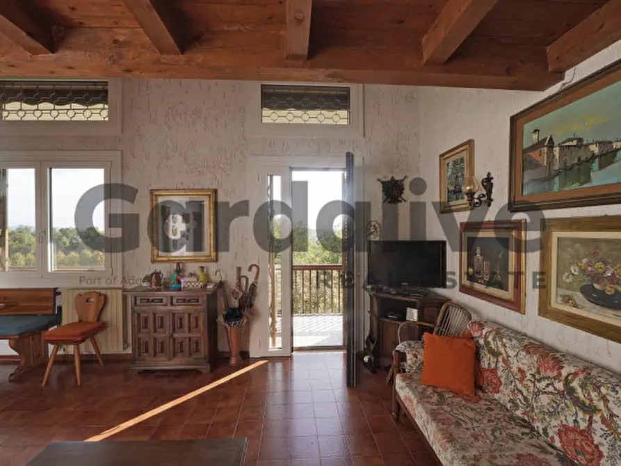 Immagine 5 di Appartamento in vendita  in Viale Catullo a Manerba Del Garda