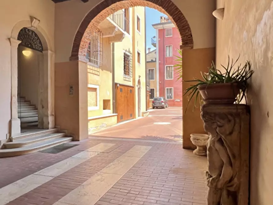 Immagine 1 di Appartamento in affitto  in Ponte degli angeli a Vicenza