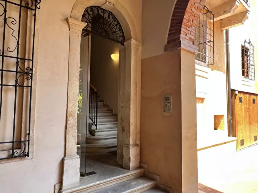 Immagine 30 di Appartamento in affitto  in Ponte degli angeli a Vicenza