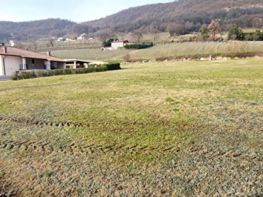 Immagine 1 di Terreno in vendita  a Brendola