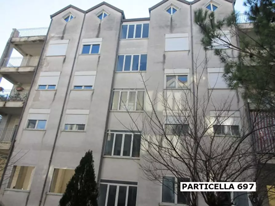 Immagine 1 di Appartamento in vendita  in via Fausto Coppi a Telese Terme