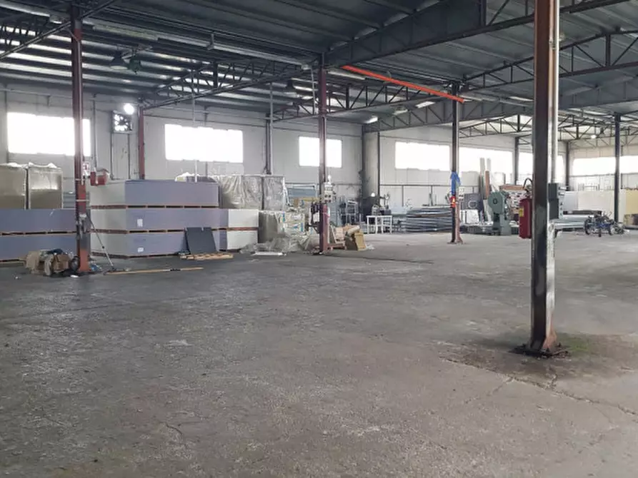 Immagine 8 di Capannone industriale in vendita  in via maggiore 34 a Ospedaletto Euganeo