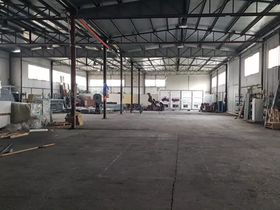 Immagine 10 di Capannone industriale in vendita  in via maggiore 34 a Ospedaletto Euganeo