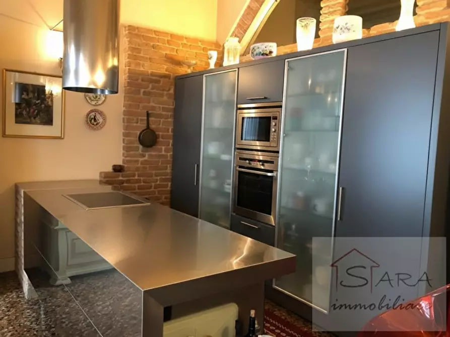 Immagine 3 di Appartamento in vendita  in Prato della Valle a Padova