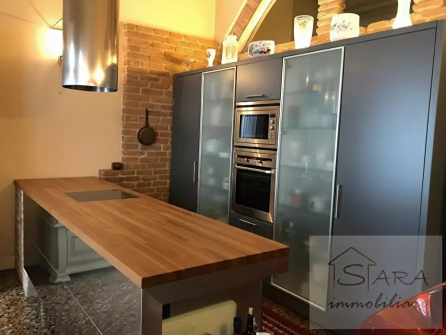 Immagine 3 di Appartamento in vendita  in Prato della Valle a Padova