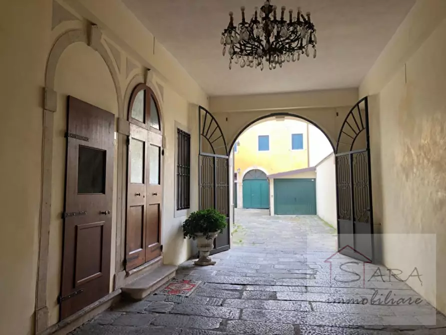 Immagine 14 di Appartamento in vendita  in Prato della Valle a Padova