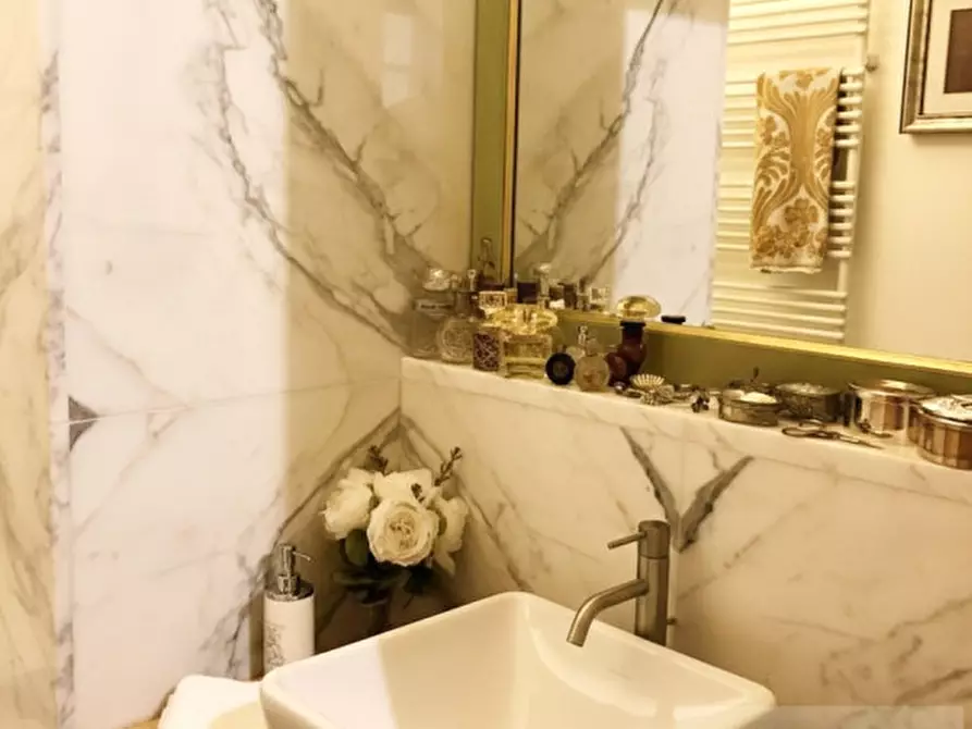 Immagine 6 di Appartamento in vendita  in Prato della Valle a Padova