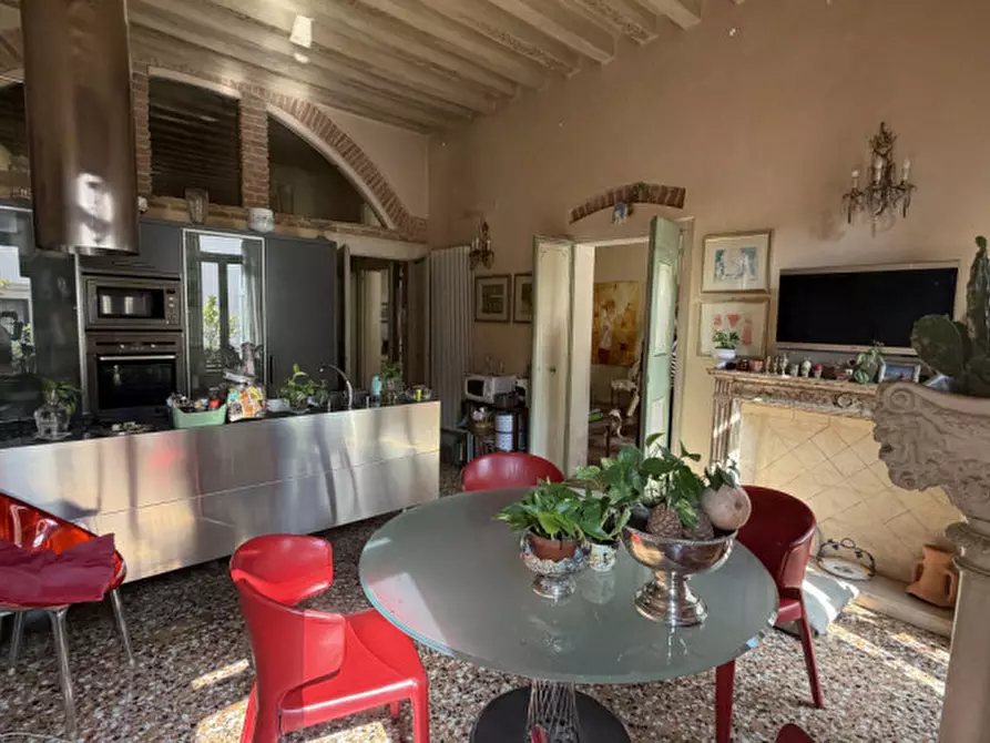 Immagine 16 di Appartamento in vendita  in Prato della Valle a Padova