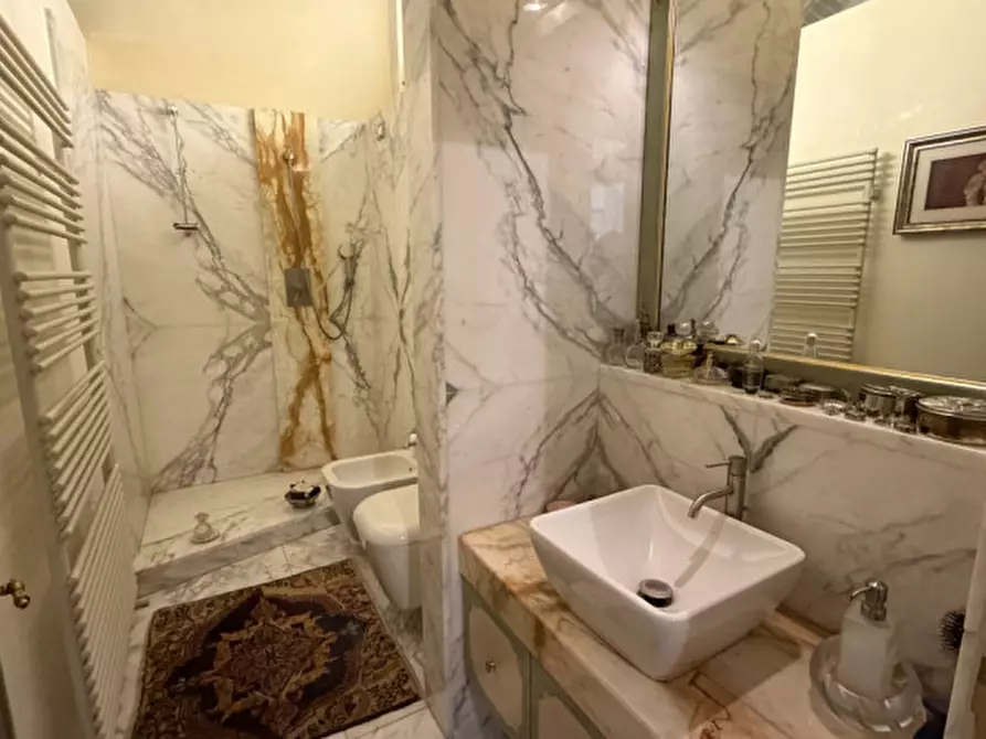 Immagine 17 di Appartamento in vendita  in Prato della Valle a Padova