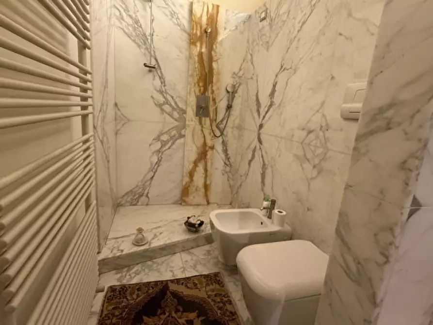 Immagine 18 di Appartamento in vendita  in Prato della Valle a Padova