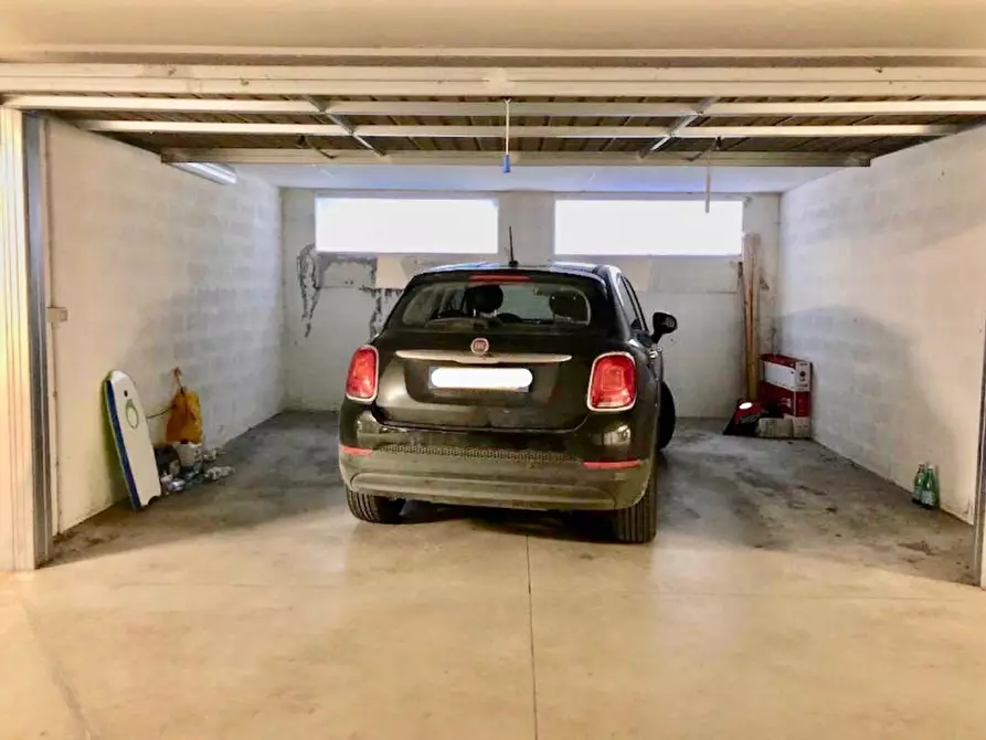 Immagine 5 di Appartamento in vendita  in VIA SORRIVOLI a Cesena